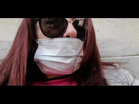 ❤️ Nicoletta na-abọ ọbọ n'ahụ onye agbata obi ya na pees n'ime ebe a na-adọba ụgbọala ya (Special Covid19 Italian Quarantine) Ihe na-akpali agụụ mmekọahụ n'ụlọ  ❌️❤